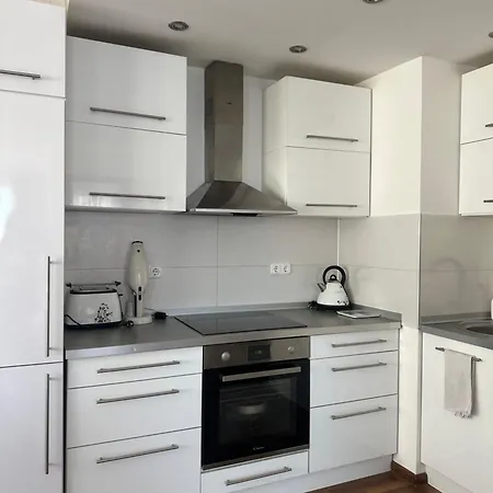Premium Apartment *
